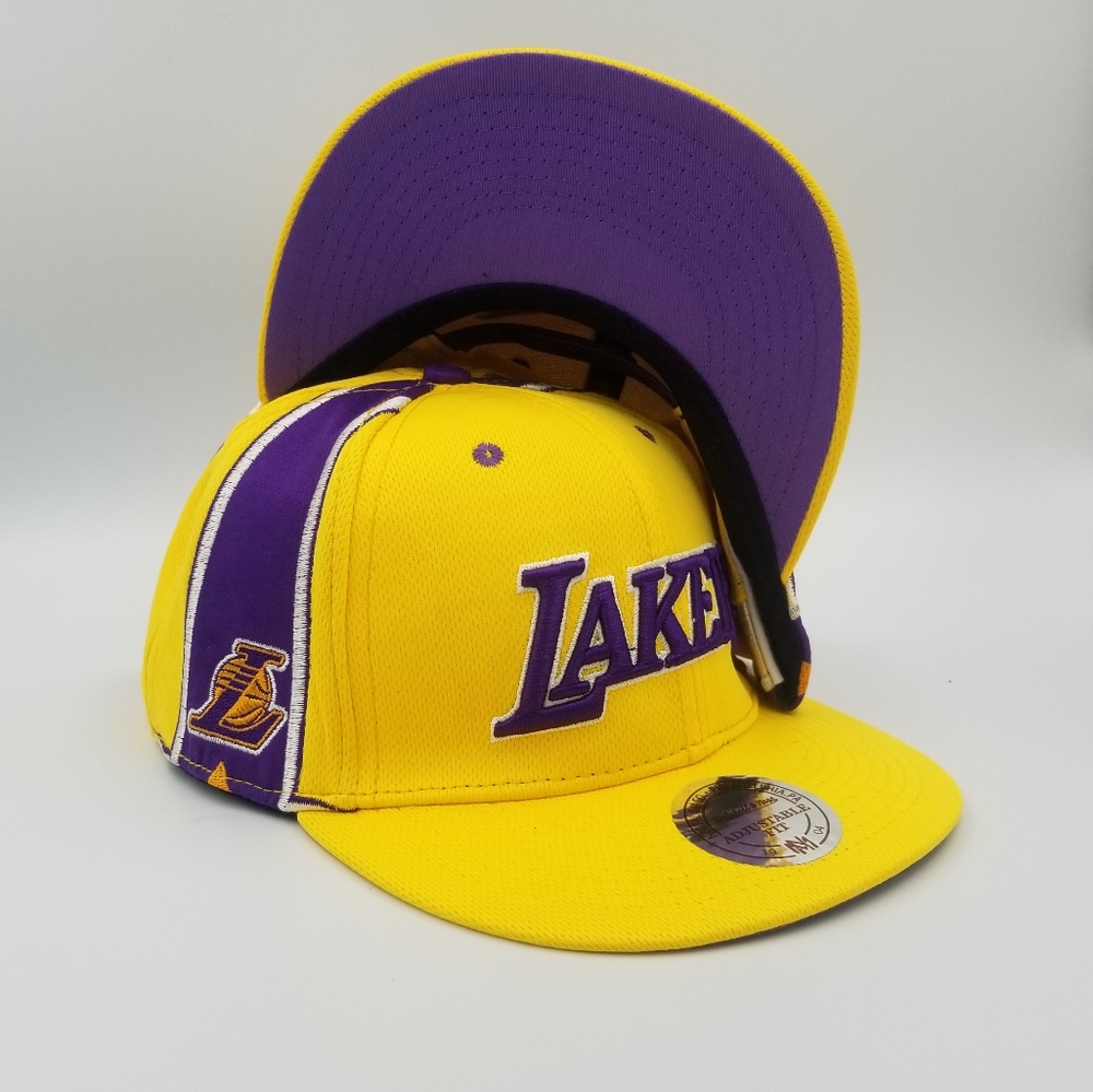 Los Angeles Lakers Snapback Mitchell and Ness